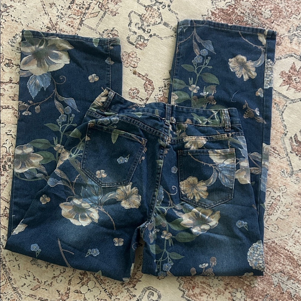 Women’s Floral Print Blue Jeans - Picture 2 of 4